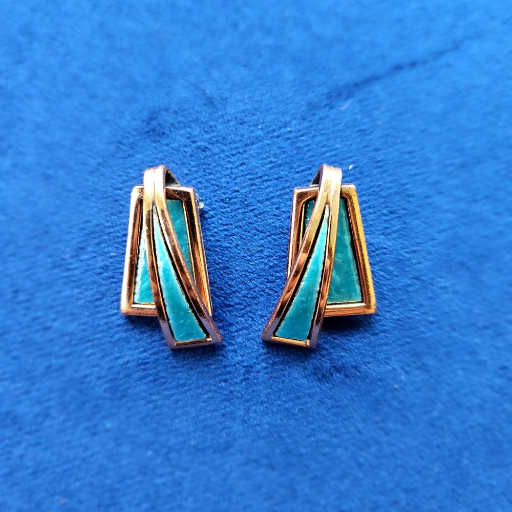 Vintage clip on earrings